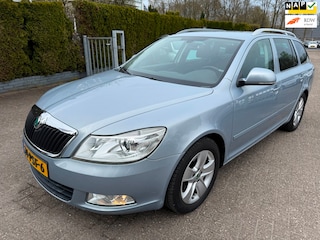 Skoda Octavia Combi 1.2 TSI Ambition Business Line ECC CRUISE LMV PDC TREKHAAK NAP