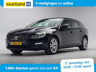 Volvo V60 2.4 D6 Plug-In Hybrid Momentum [ Navi Xenon Half -leder Stoelverwarming]