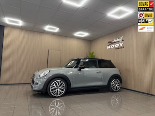 Mini Mini 2.0 Chili * Automaat / Panoramadak / Leder / Xenon / Camera / NL Auto *