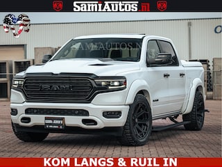 Dodge Ram 1500 Limited Night | 5.7 V8 Hemi Full Option | LPG | Comfortabele Dubbele Cabine met Royale 5 Zitplaatsen | De Meest Luxe en Volle Pick-Up in zijn Klasse | BPM vrij | Nu Leverbaar uit Voorraad | Voorraad Nr v45lp