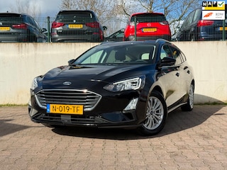 Ford Focus Wagon 1.0 EcoBoost Titanium X Business/AUTOMAAT/CAMERA/PDC/CARPLAY/CLIMA/CRUISE/NL AUTO/NETTE AUTO/