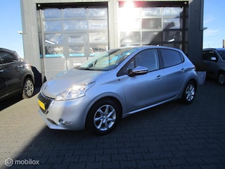 Peugeot 208 1.2 PureTech Style Pack Plus 109dkm! Navi Cruise Climate