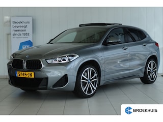 BMW X2 xDrive25e High Executive M-sport | Adapt. Cruise | Camera | Schuifdak | HUD| Stoelverwarming | Elektr. Klep | Keyless |