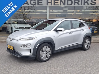 Hyundai Kona EV Comfort 64 kWh | SOH: nnb | 3 fase | Warmtepomp | Adaptive CC | Camera |