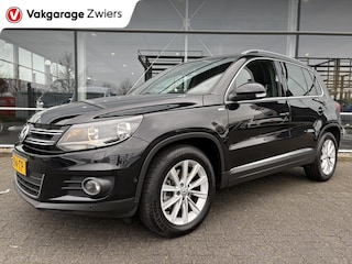 Volkswagen Tiguan 1.4 TSI Sport&Style Camera/Stoel verwarm./Carplay/Trekhaak.
