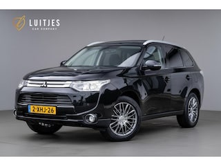 Mitsubishi Outlander 2.0 Instyle 7-pers|Schuifdak|Leder|Trekhaak|Elek.a-klep|Camera|Rockford-Fosgate|2e-eig.