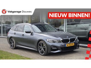 BMW 3-serie Touring 330i High Executive | Automaat | Pano | Leder | Stoelverwarming | PDC | Camera | Trekhaak |