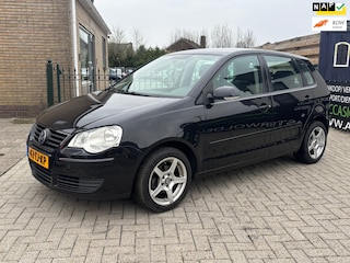 Volkswagen Polo 1.4-16V Optive