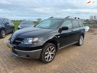Mitsubishi Outlander Sport 2.4 4WD Warrior 4x4 Alleen Export