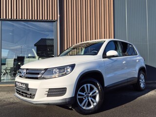 Volkswagen Tiguan 1.4 TSI Easyline 122pk | Navi | Trekhaak | DB-ketting v.v. | Nette auto