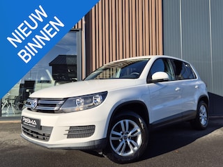 Volkswagen Tiguan 1.4 TSI Easyline 122pk | Navi | Trekhaak | DB-ketting v.v. | Nette auto