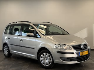 Volkswagen Touran 1.4 TSI Trendline Navigatie PDC ! 2e Paasdag geopend van 12.00 tot 17:00u !