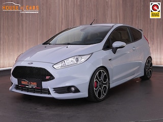 Ford Fiesta ST200 1.6 200pk STYLE PACK |Maxton|ST-suspensions|cruise control|climate control|parkeercamera|stoelverwarming|navigatie|voor & achterruitverwarming|17" ST200 velgen|