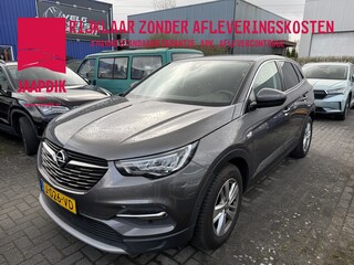 Opel Grandland X BWJ 2020 1.2 130 PK Turbo Business Executive NIEUW BINNEN !!
