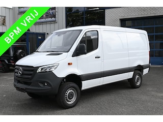Mercedes-Benz Sprinter 319 CDI L2H1 4x4 LED, Trekhaak, MBUX met camera en parkeerpakket