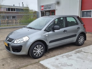 Suzuki SX4 1.5 Base