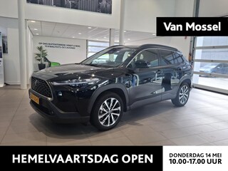 Toyota Corolla Cross Hybrid 140 Style | ADAPTIEVE CRUISE CONTROL | PARKEERSENSOREN VOOR EN ACHTER | ACHTERUITRIJCAMERA | STOEL- EN STUURVERWARMING | ELEKTRISCH BEDIENBARE ACHTERKLEP |