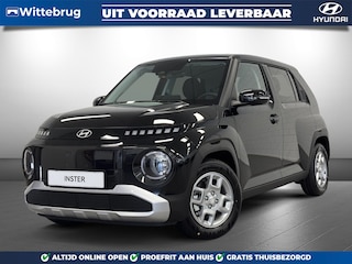 Hyundai Inster Pulse 49 kWh WINTER PACK + NAVIGATIE | LICHTMETALEN VELGEN | GETINT GLAS | VOORRAADVOORDEEL! Uit voorraad leverbaar!