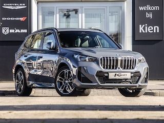 BMW X1 xDrive30e M Sport | Trekhaak af fabriek | Innovation pack | 326 PK |