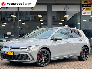 Volkswagen Golf GTE 1.4 245pk eHybrid DSG | Panoramadak | IQ Light | 18inch Bergamo | Head-Up Display | App Connect | Winterpakket