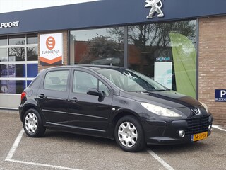 Peugeot 307 1.6 16V 5-DEURS XS | Airco | Cruise Control | Trekhaak | Radio/CD-speler |