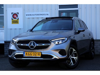 Mercedes-Benz GLC 300e Plug in hybride 4MATIC*Perfect Onderh.*1ste Eig*Pano/Luchtvering/ACC/Half Leder/Stoelverw./Sfeerverl./Camera/LED/DAB/Parkeersens.V+A/18 inch LM*