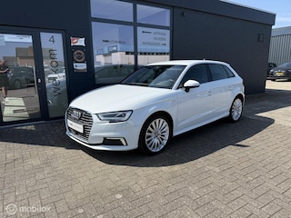 Audi A3 Sportback 1.4 e-tron Pro Line plus