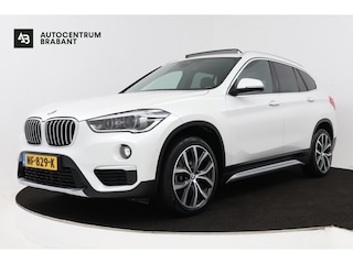 BMW X1 SDrive20i Centennial High Executive (PANORAMADAK, TREKHAAK, STOELVERWARMING, HEAD-UP DISPLAY, DEALER ONDERHOUDEN)