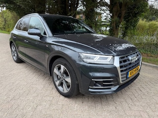 Audi Q5 50 TFSi  Sport VOL MET OPTIES en met maar 21.700 km !!!