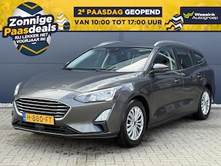 Ford Focus Wagon 1.0 EcoBoost 125pk Titanium Business | Navigatie | Stuur/Stoel verwarming | Climate control | Winterset | Lage kmstand!