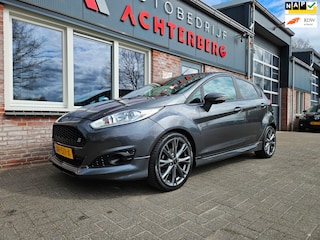 Ford Fiesta 1.0 EcoBoost ST Line Airco/Clima! Cruise Control! NAP! 5-Deurs! Leuke/Nette Auto!