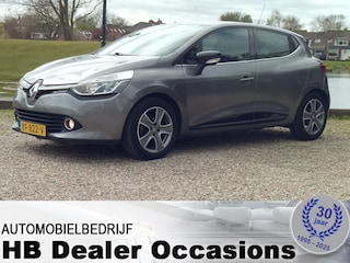 Renault Clio 0.9 TCe ECO Night&Day - Airco - Navigatie Tweede Paasdag open van 12:00- tot 16:00 uur open!