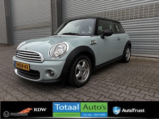 Mini Cabrio 1.6 On*AIRCO*CARBON LOOK