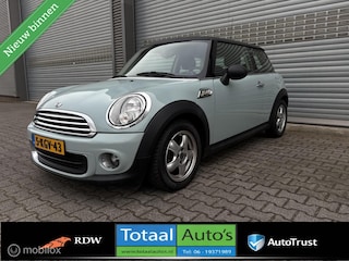 Mini Cabrio 1.6 On*AIRCO*CARBON LOOK