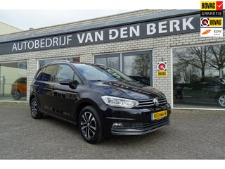 Volkswagen Touran 1.5 TSI Comfortline 7p DSG IQ-Drive