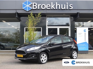 Ford Fiesta 1.0 Style Ultimate | TREKHAAK | CRUISE | PARKEERSENSOREN V+A | NAVI | LMV 15" |