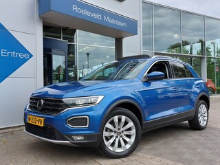 Volkswagen T-Roc 1.0 TSI 110pk Style Advance-Pack | 1ste Eigenaar | Apple Carplay+Android Auto | Clima | Adap.Cruise | Led Koplampen | Panorama Schuifdak | Pdc V+A+Camera | Privacy Glass | 17''lm