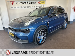 Lynk & Co 01 1.5 | Panoramadak | 360 Camera | Navigatie | Apple carplay | Memory seats | Sfeerverlichting | Adaptieve cruise control | Climate control | Infinity audio | Stoelverwarming | Lane assist | Dodehoeksdetectie
