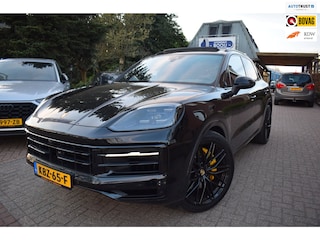 Porsche Cayenne 3.0 E-Hybrid/469PK/PANODAK/LEDER/LUCHTVERING/CAMERA 360/ADAP-CRUISE/22 INCH/SPORT CHRONO/2024