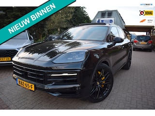 Porsche Cayenne 3.0 E-Hybrid/469PK/PANODAK/LEDER/LUCHTVERING/CAMERA 360/ADAP-CRUISE/22 INCH/SPORT CHRONO/2024