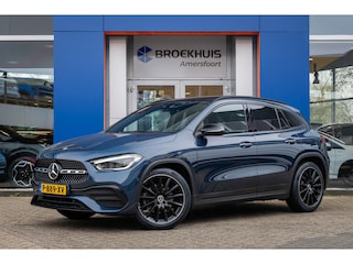 Mercedes-Benz GLA 200 AMG Line | Pano | 20'' | Matrix LED | Camera | Sfeer | Elektrisch verstelbare stoel(en) met geheugen | AMG-styling | Achteruitrijcamera | Elektrisch bedienbare achterklep