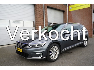Volkswagen Passat Variant 1.4 TSI GTE CONNECTED SERIES ORIGINEEL NEDERLANDS XENON-LED NAVIGATIE ANDROID-APPLECARPLAY ECC AIRCO CRUISECONTROL PARKEERSENSOREN V+A 17INCH ENZ...
