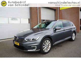 Volkswagen Passat Variant 1.4 TSI GTE CONNECTED SERIES ORIGINEEL NEDERLANDS XENON-LED NAVIGATIE ANDROID-APPLECARPLAY ECC AIRCO CRUISECONTROL PARKEERSENSOREN V+A 17INCH ENZ...