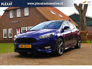 Ford Focus 1.0 ST-Line | Volledig Dealeronderhouden | ST-Line Pakket | Navigatie | Trekhaak | PDC | Historie | Climate Control |