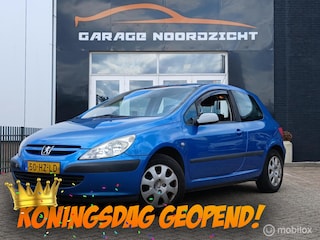 Peugeot 307 1.6-16V Gentry Maandag tot Vrijdag van 9.00 tot 18.00 uur en Zaterdag tot 17.00 uur. Tel 0553124386