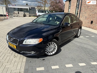 Volvo S80 3.2 AWD Summum