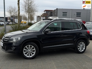 Volkswagen Tiguan 1.4 TSI Sport&Style 4Motion | Automaat | Airco | NAP | Pano