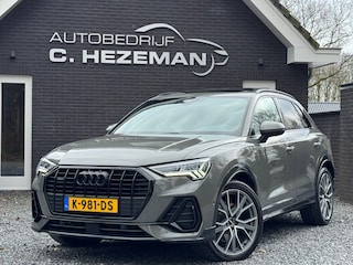 Audi Q3 45 TFSI Quattro Audi Exclusive Edition One RS Zetels Matrix Pano BOMVOL