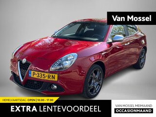 Alfa Romeo Giulietta 1.4 Turbo MultiAir Super | Automaat | Navigatie | Climate control | Parkeersensoren