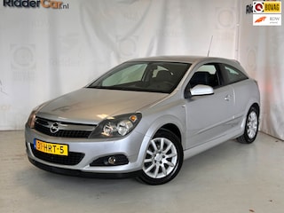 Opel Astra GTC 1.8 Executive|VELGEN|PARKSENS|STOELVERW|AIRCO|